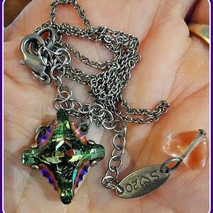 #Sabika Spring 2020 Diamond Shaped Pendant Necklace Antique Silver Setting
